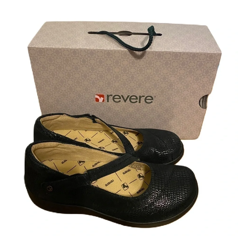 Revere Petra Mary Jane Flat Shoes NEW Sz 7 Black Lizard Leather Women’s